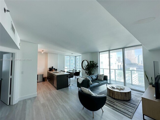 Foto del edificio - 55 SE 6th St