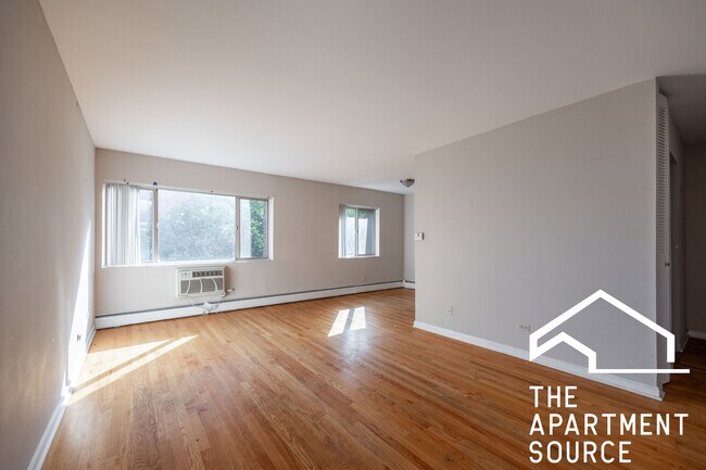 Foto del edificio - 5820 N Sheridan Rd