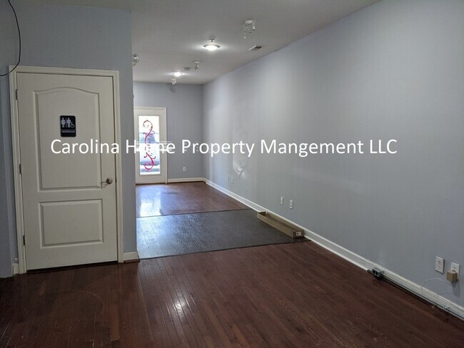 Foto del edificio - 13127 Rosedale Hill Ave