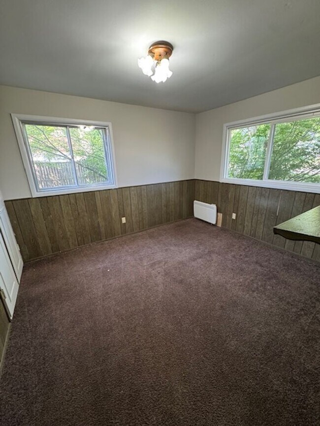 Foto del edificio - 8314 Sunny Ln
