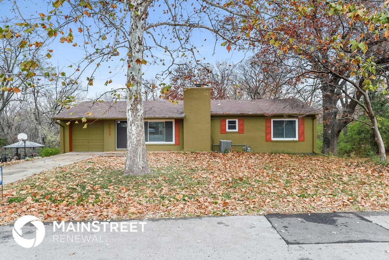 Foto principal - 5833 N Lenox Ave