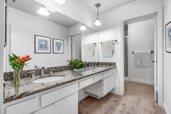 Interior Photo - Rexford Drive Apartments