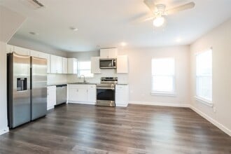 Building Photo - 7934 Way St