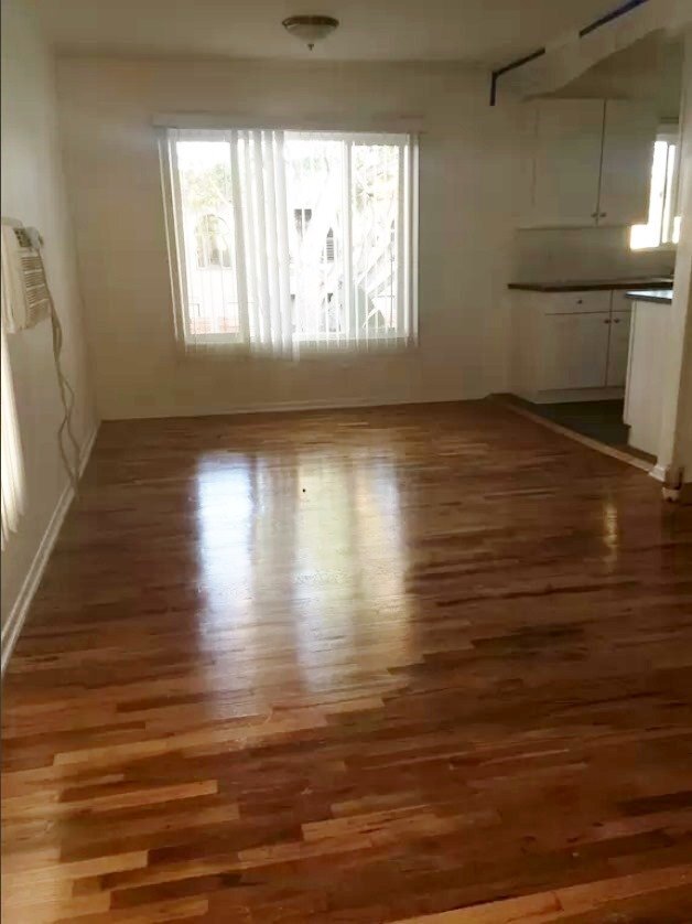 Foto del edificio - 1231 N Formosa Ave