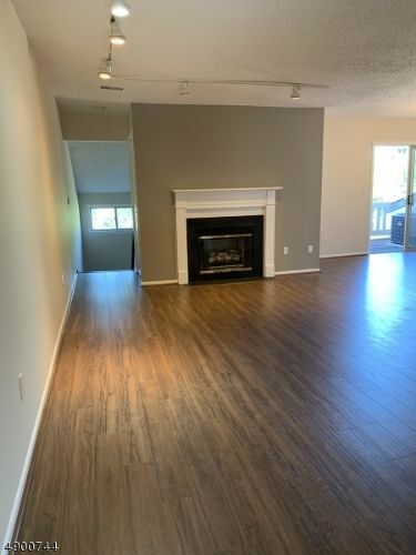 Foto del edificio - 43 Colton Cir