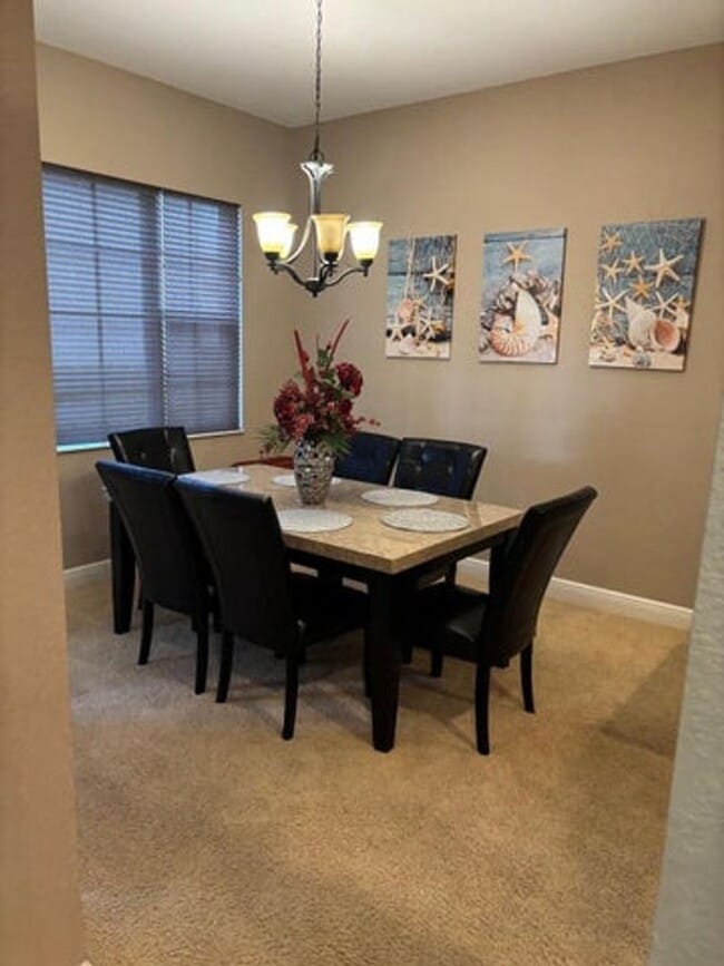 Foto del edificio - 4919 Vine Cliff Way E