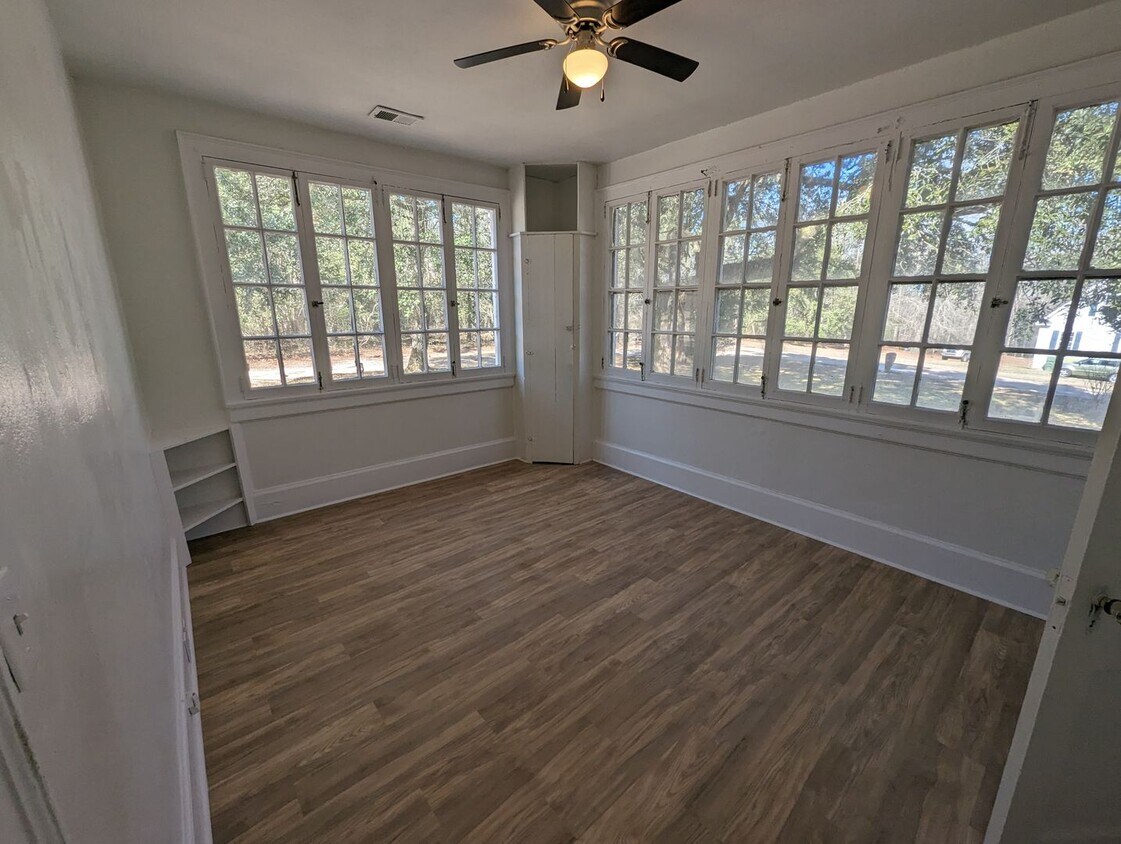 Foto principal - Single home for rent