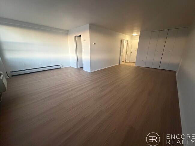 Building Photo - 205 Walden St