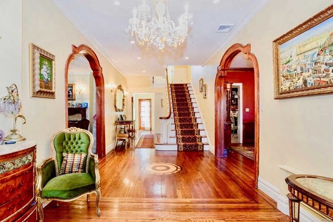 Foto del edificio - 95 Briarwood Ln