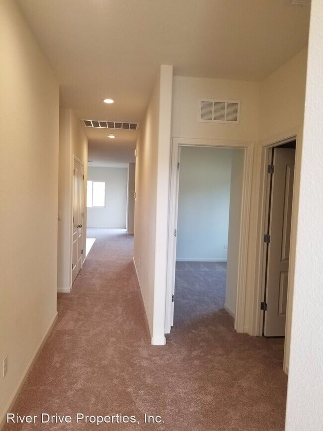 Building Photo - 4 br, 2 bath House - 579 Tolman Way