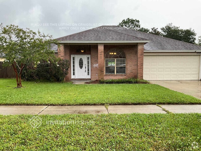 Building Photo - 1727 Blue Ridge Dr