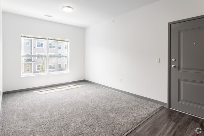 2HAB,1BA,623SF - Landings at Notre Dame Family / Grad Housing