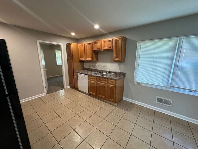 Foto del edificio - 7717 E 110th St