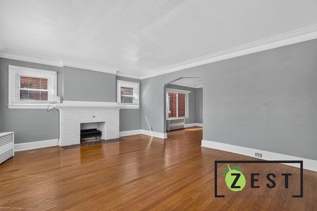 Foto del edificio - 2286 Calvert Ave