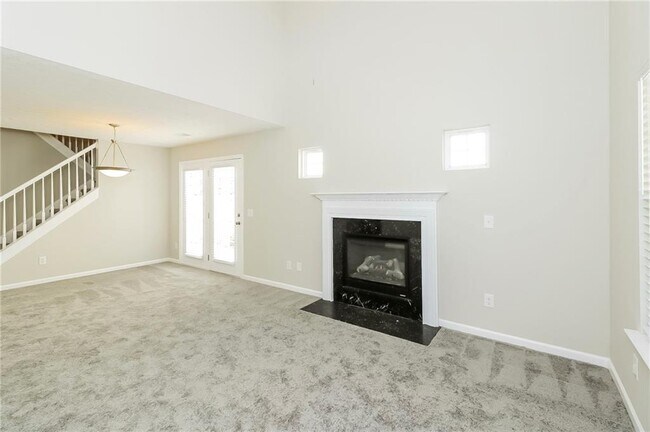 Foto del edificio - 159 Silver Fox Trail