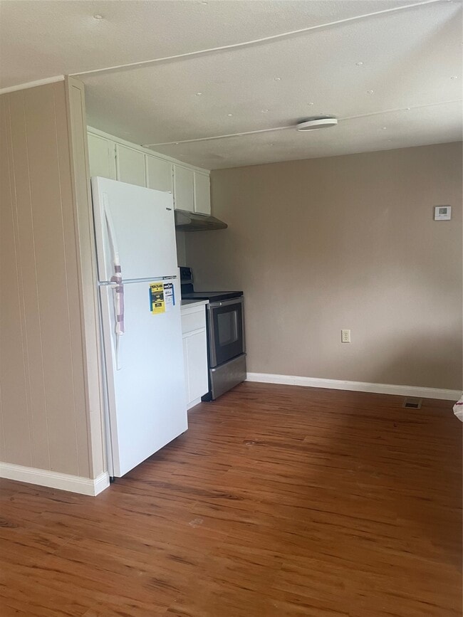 Foto del edificio - 2214 Myra St