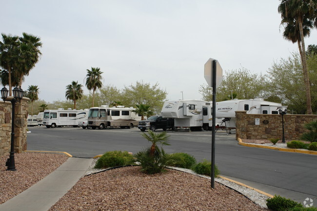 Foto del edificio - Las Vegas RV Resort