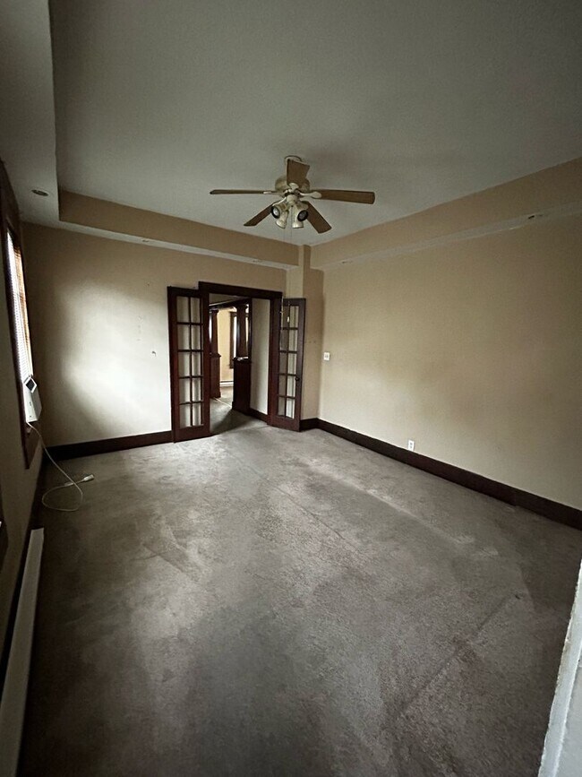 Foto del edificio - 283 W Main St