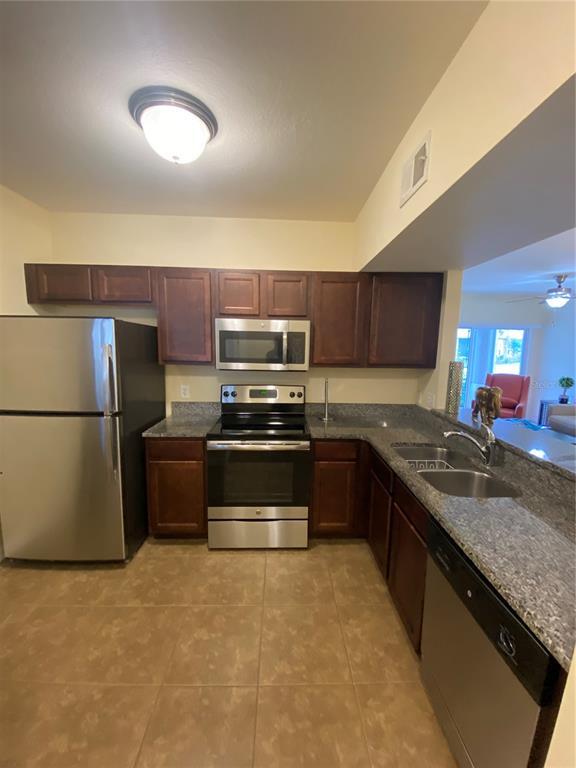 Foto del edificio - 1231 Godavari Wy