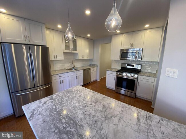 Foto del edificio - 10703 Mist Haven Terrace