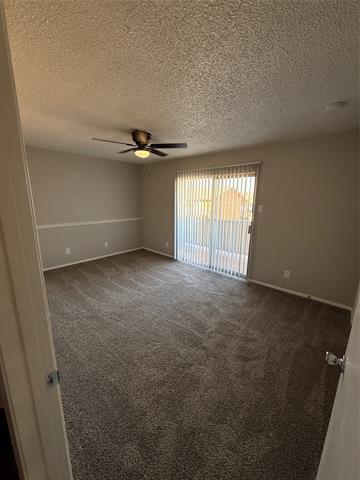 Foto del edificio - 1000 W Spring Valley Rd