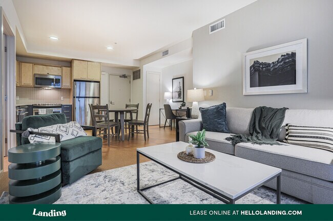 Foto del edificio - 6201 Hollywood Blvd