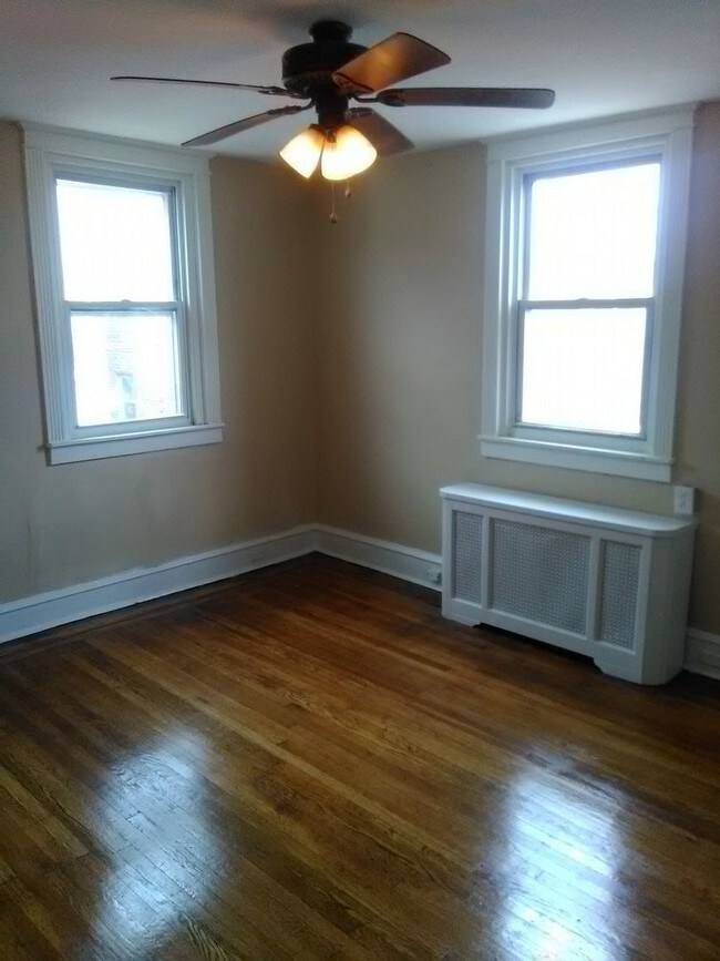 1629 W Sparks St photo'