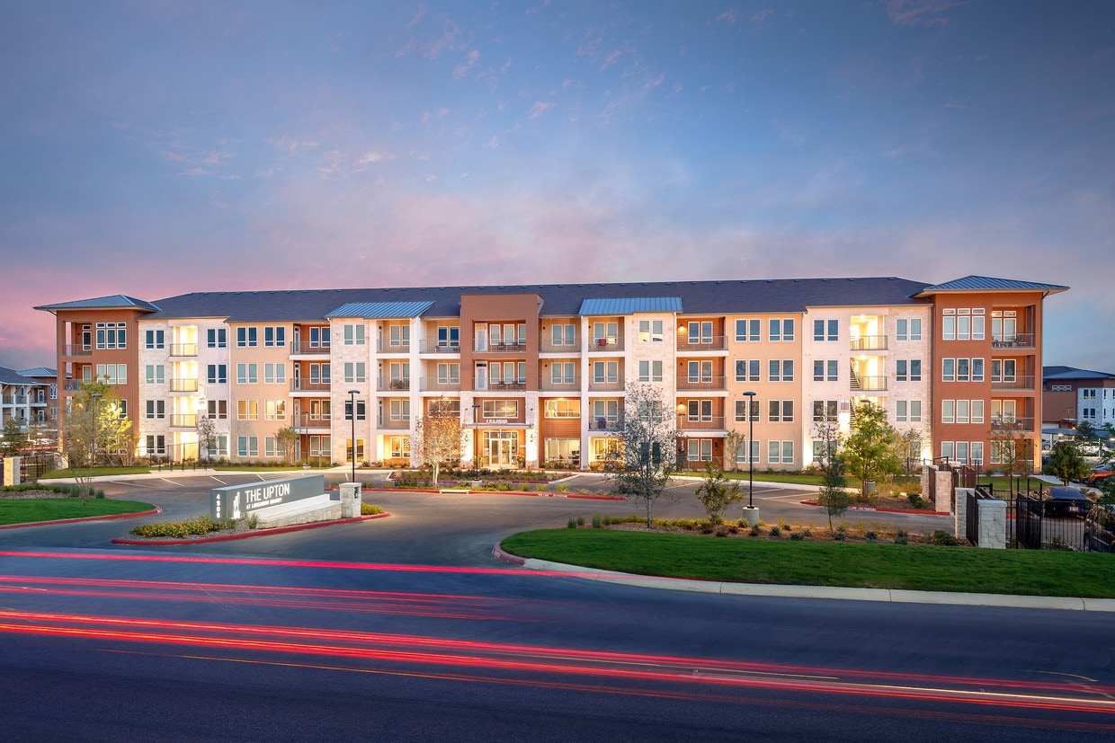 The Upton At Longhorn Quarry Apartments San Antonio, TX