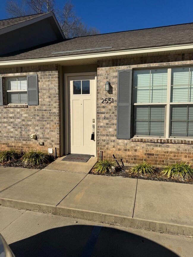 Foto del edificio - CUTE HOME IN RUSTON