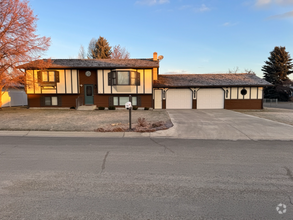 Building Photo - 1594 Boston Rd