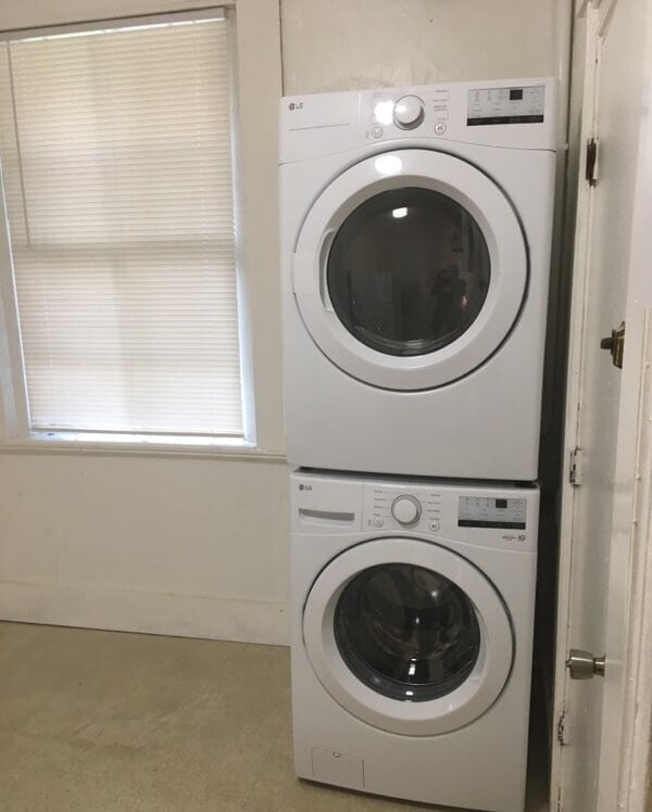 Foto del edificio - 4 Adella Pl