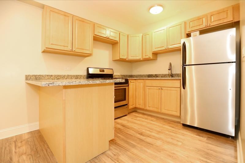 Primary Photo - 2323 N Commonwealth Ave