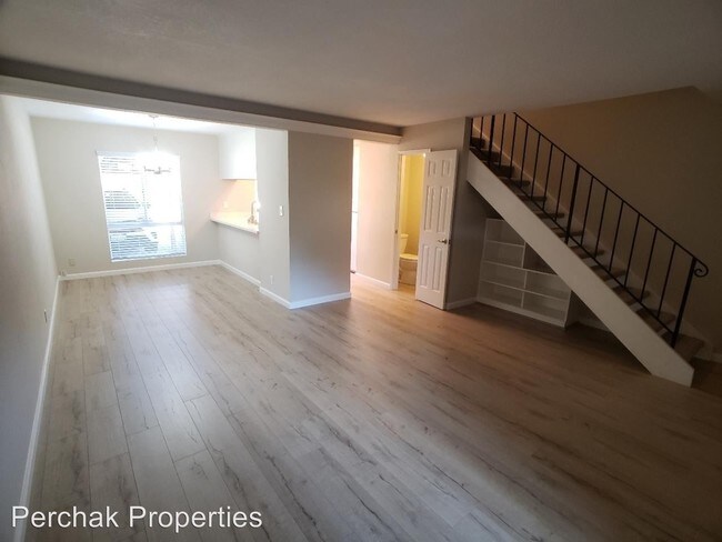 Foto del edificio - 2 br, 1.5 bath House - 2029 C Olivera Rd.