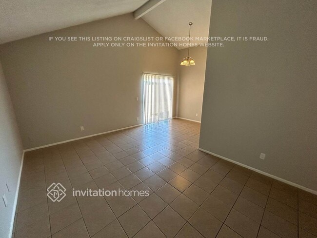 Building Photo - 5623 W Brown St