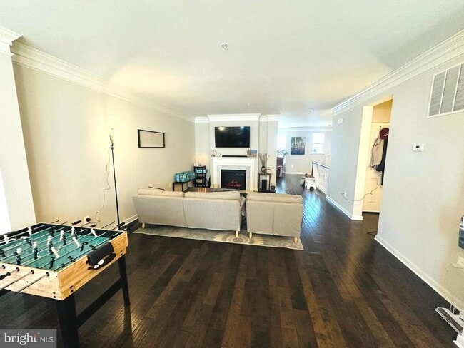 Building Photo - 25576 Tolar Square