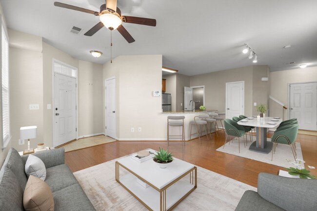 Building Photo - 19441 Promenade Dr