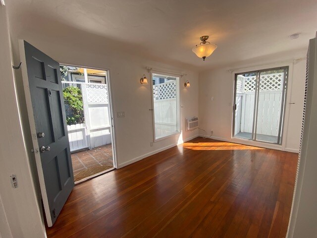 Foto del edificio - 932 Pier Ave