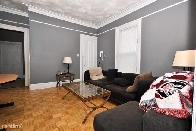 Foto del edificio - 2 br, 1 bath  - 25 Laurel St