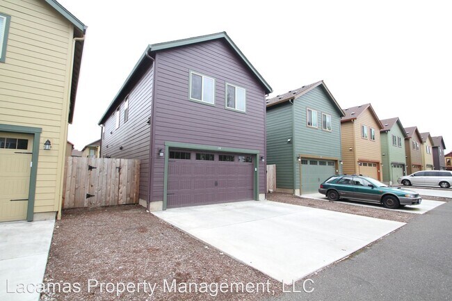Foto del edificio - 3 br, 2.5 bath House - 134 NW 76th St.