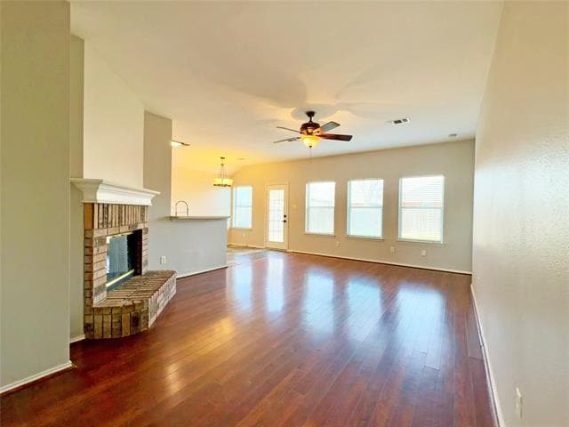 Foto del edificio - 9013 Winding River Dr