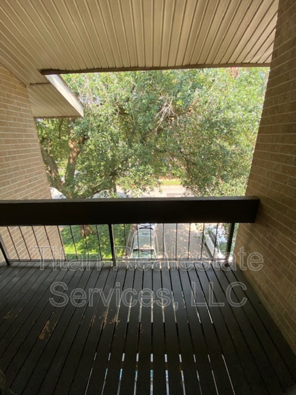 Foto del edificio - 1301 St John St