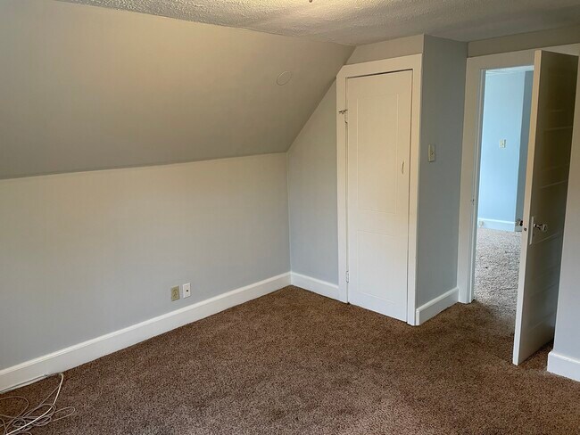 Bedroom - 132 Edmund St