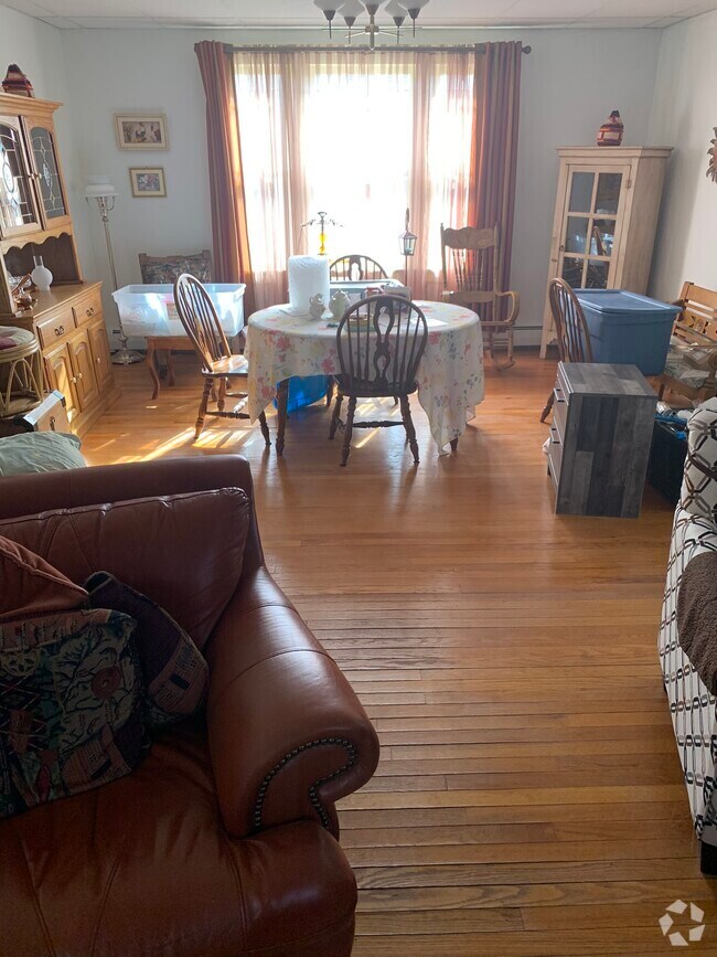 Pershing Heights Apartments for Rent Cheyenne, WY 2 Rentals