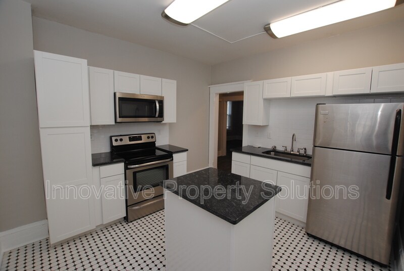 Primary Photo - 1525 Osceola St