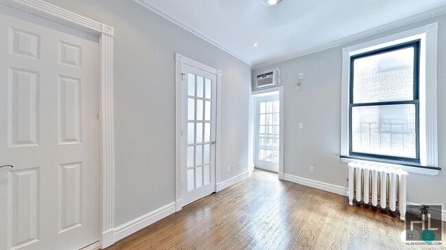 Building Photo - East 18th Street