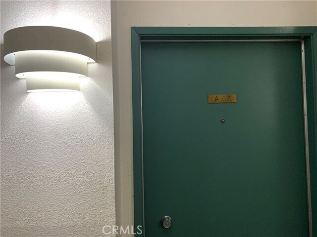 Foto del edificio - 5460 White Oak Ave