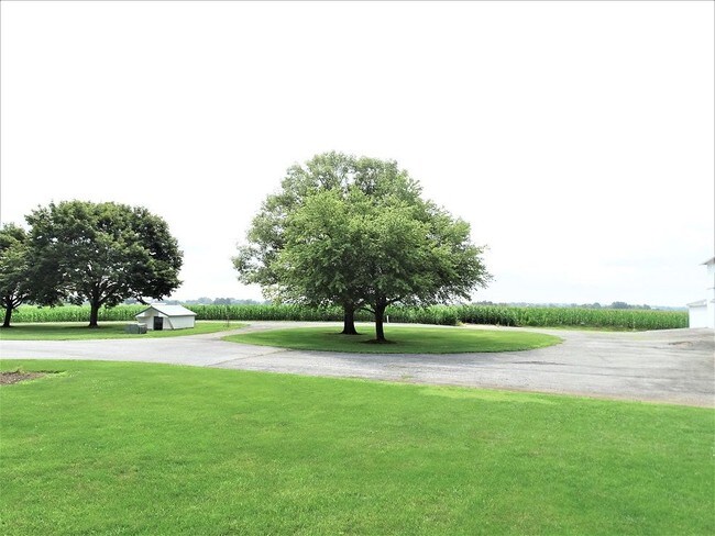 Foto del edificio - 488 S Colebrook Rd