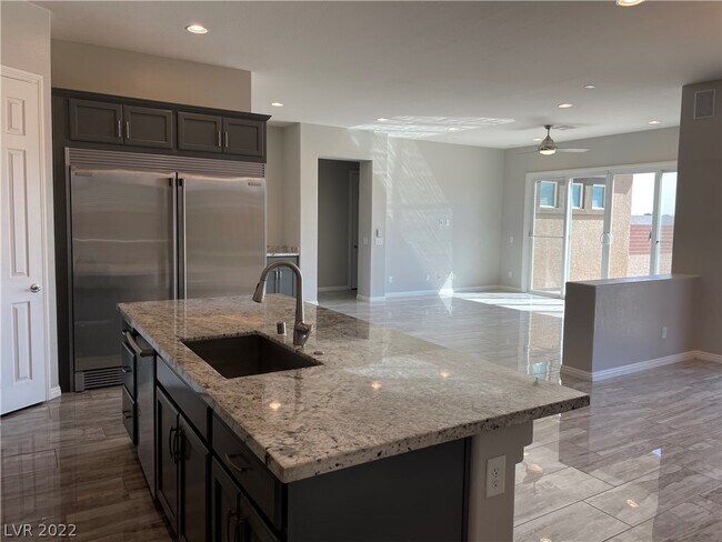 Foto del edificio - 11072 Westcroft Wy