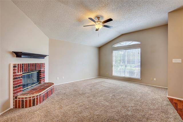 Building Photo - 231 Stallion Dr