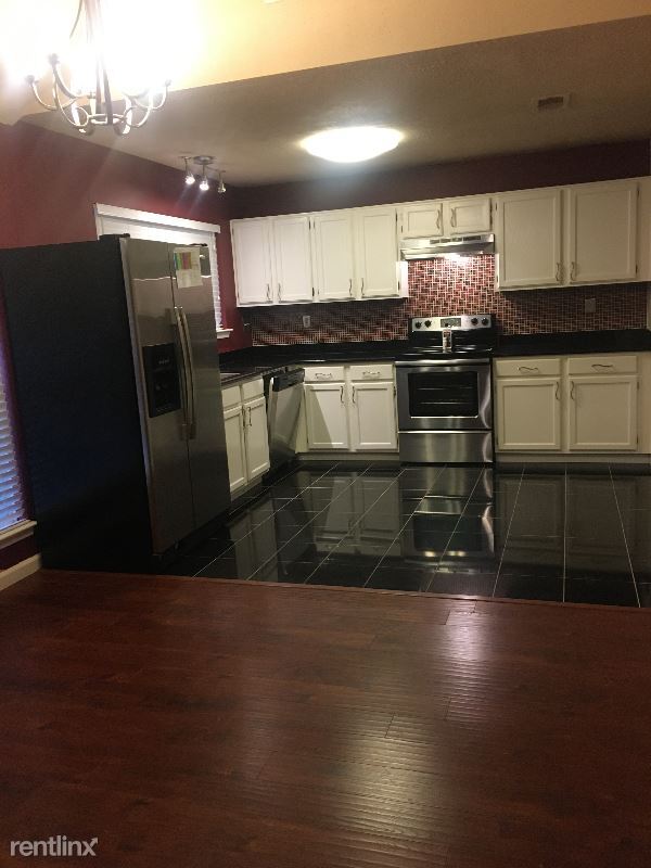 Building Photo - 3 br, 2 bath House - 10845 E Idlewood Dr